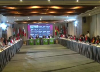 مصدق بار دیگر بر مسند ریاست کنفدراسیون وکوتورین آسیا تکیه زد